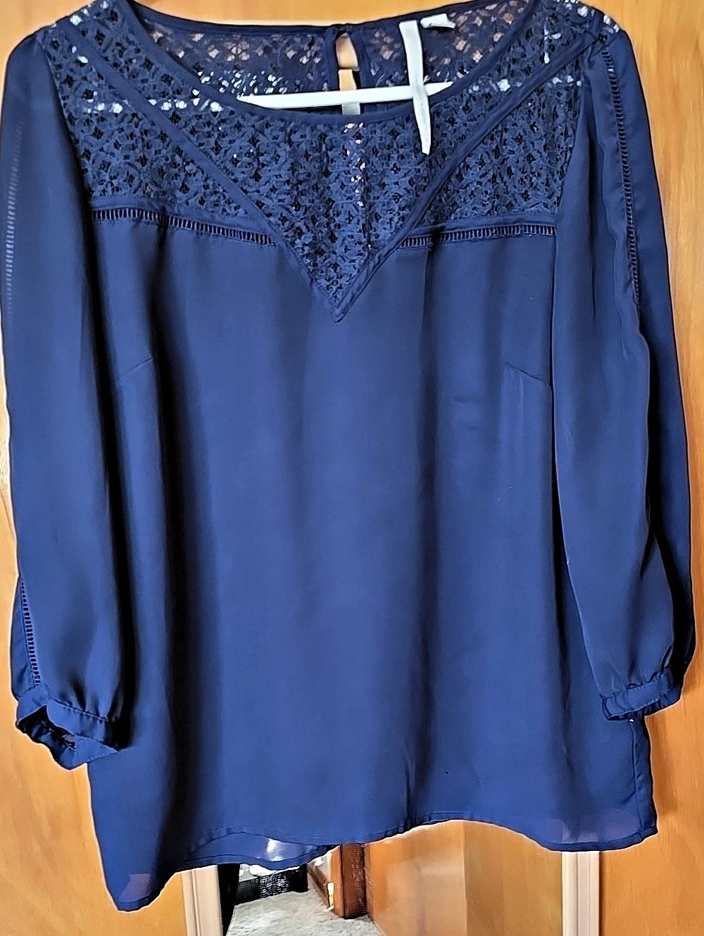 LC Lauren Conrad Blue Lace Yoke Long Sleeve Blouse Medium